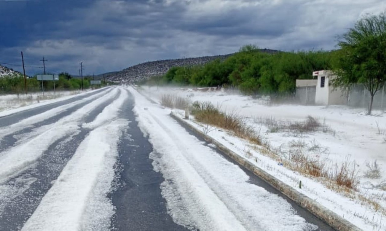 Lluvia Y Granizo Sorprende A Habitantes De Dr Arroyo