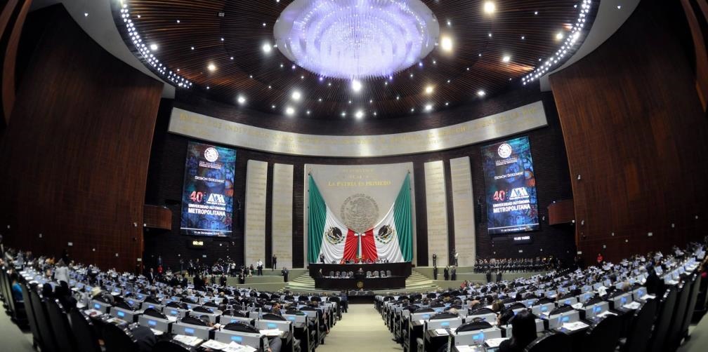 Diputados y funcionario del SAT aclaran gastos de recursos extraordinarios