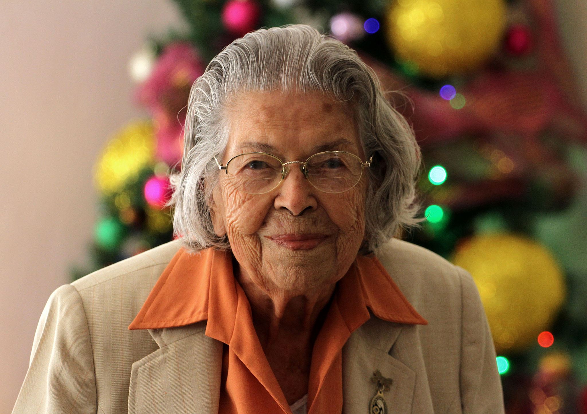 Abuelitas regias dan sentido a Navidad