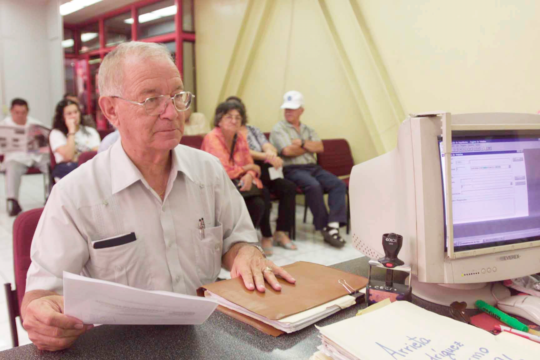 ¿Eres pensionado del IMSS?, mira qué día recibirás tu pago de enero