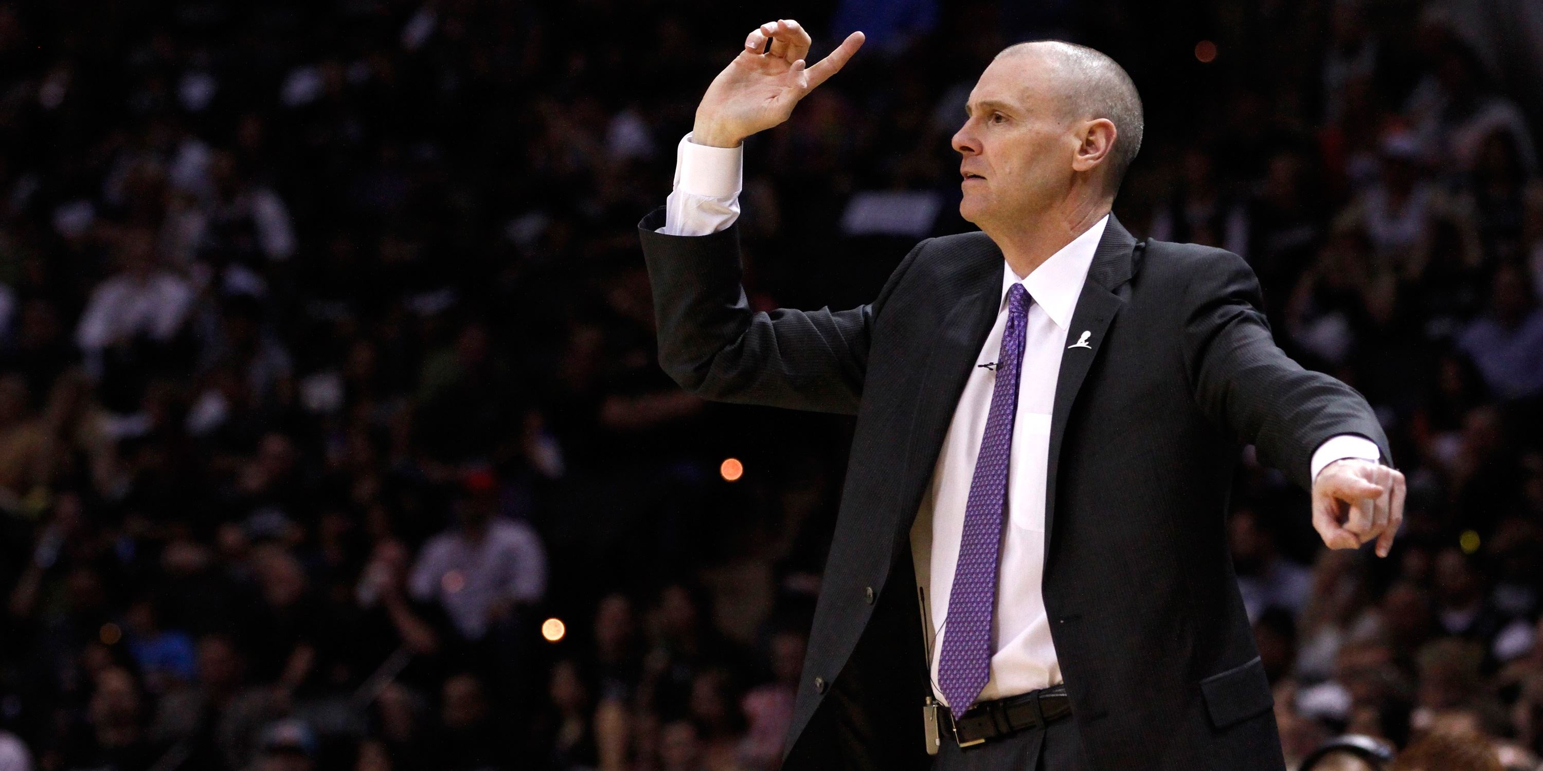 Esto dijo el coach de Mavericks tras el triunfo en la Arena Ciudad de México