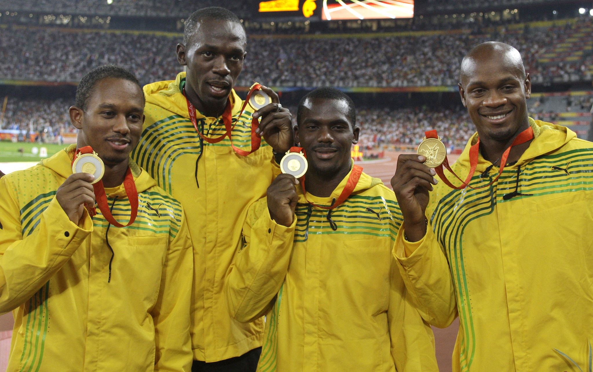 Despojan a Usain Bolt de una de sus nueve medallas de oro