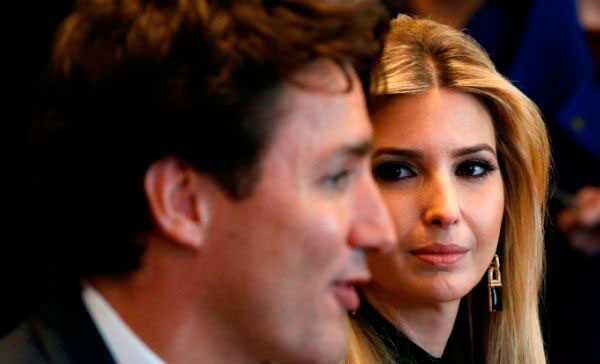 Quédate con quien te mire como Ivanka Trump a Justin Trudeau