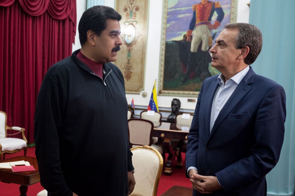 Vuelve Zapatero a Venezuela con la intención de buscar el diálogo