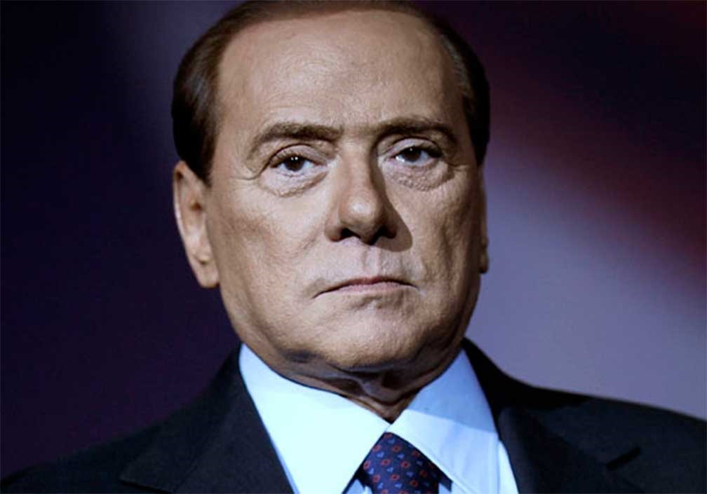 Berlusconi denuncia a mujer por intento de extorsión