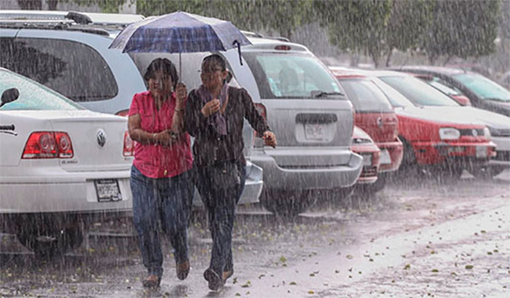 Tormentas intensas con actividad eléctrica prevalecerán en Nuevo León