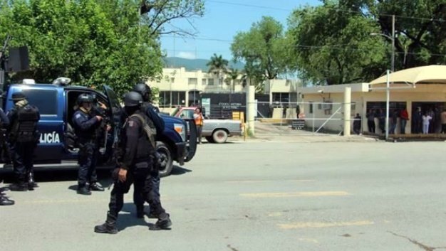 Autoridades reubican a otros 10 reos del Penal de Ciudad Victoria