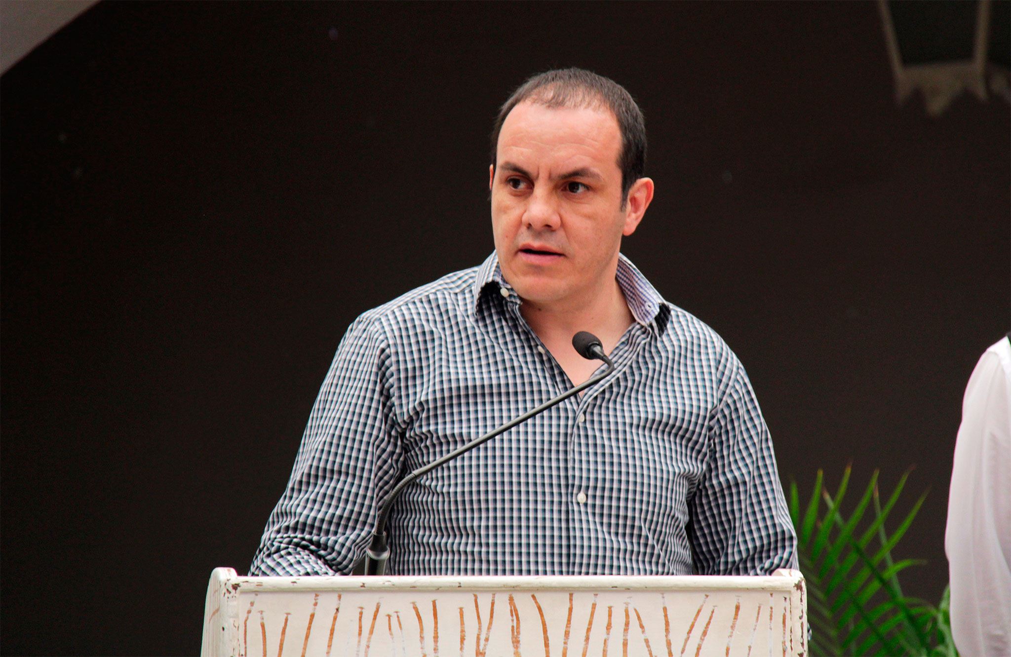 Reformas electorales dejarían a Cuauhtémoc Blanco fuera de gubernatura