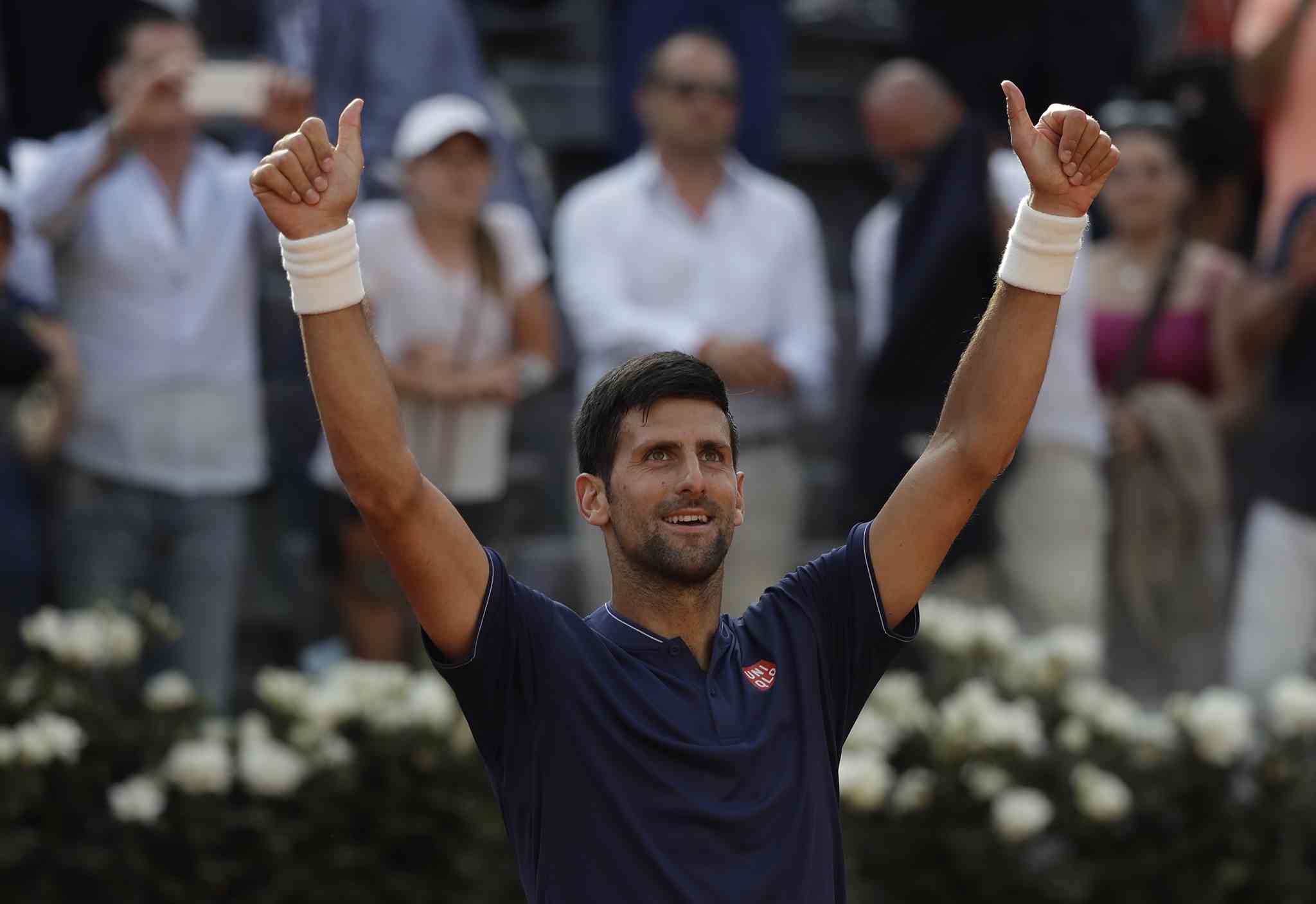 Djokovic avanza a las semifinales del Abierto de Italia