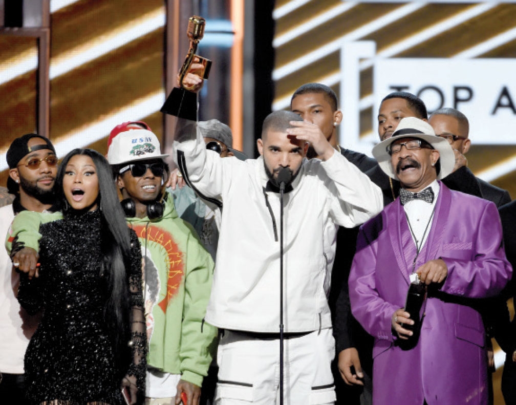Es el rey de los Premios Billboard