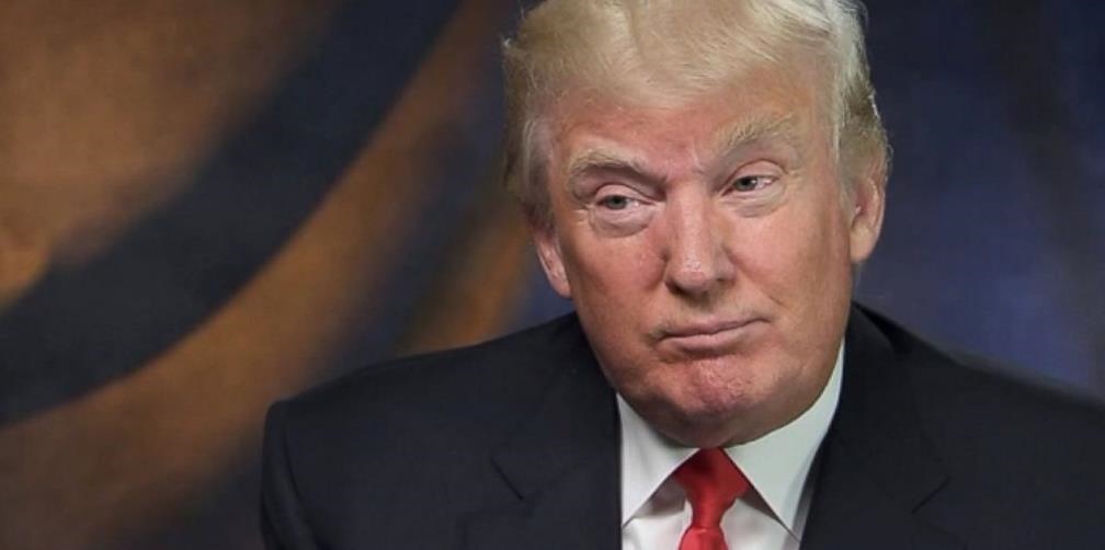 Demandan a Trump por recibir pagos de extranjeros