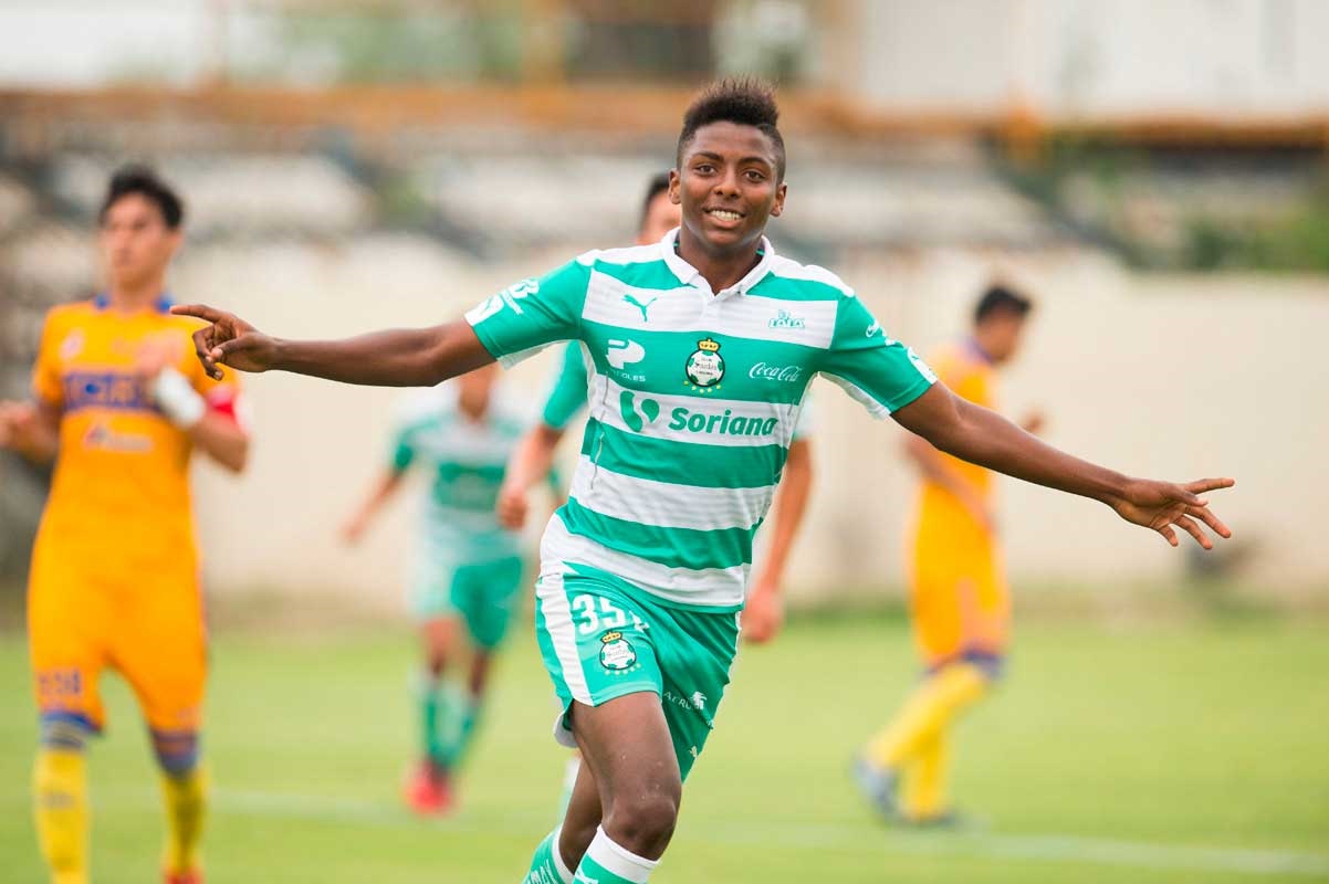 Joao Maleck, juvenil mexicano llega al Porto