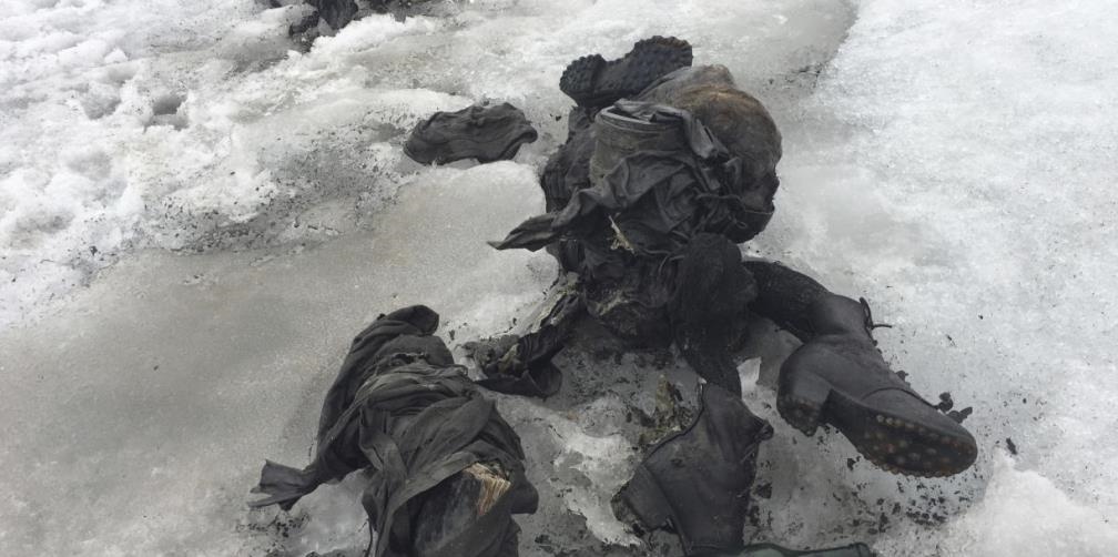 Hallan cuerpos congelados de pareja desaparecida hace 75 años en glaciar suizo