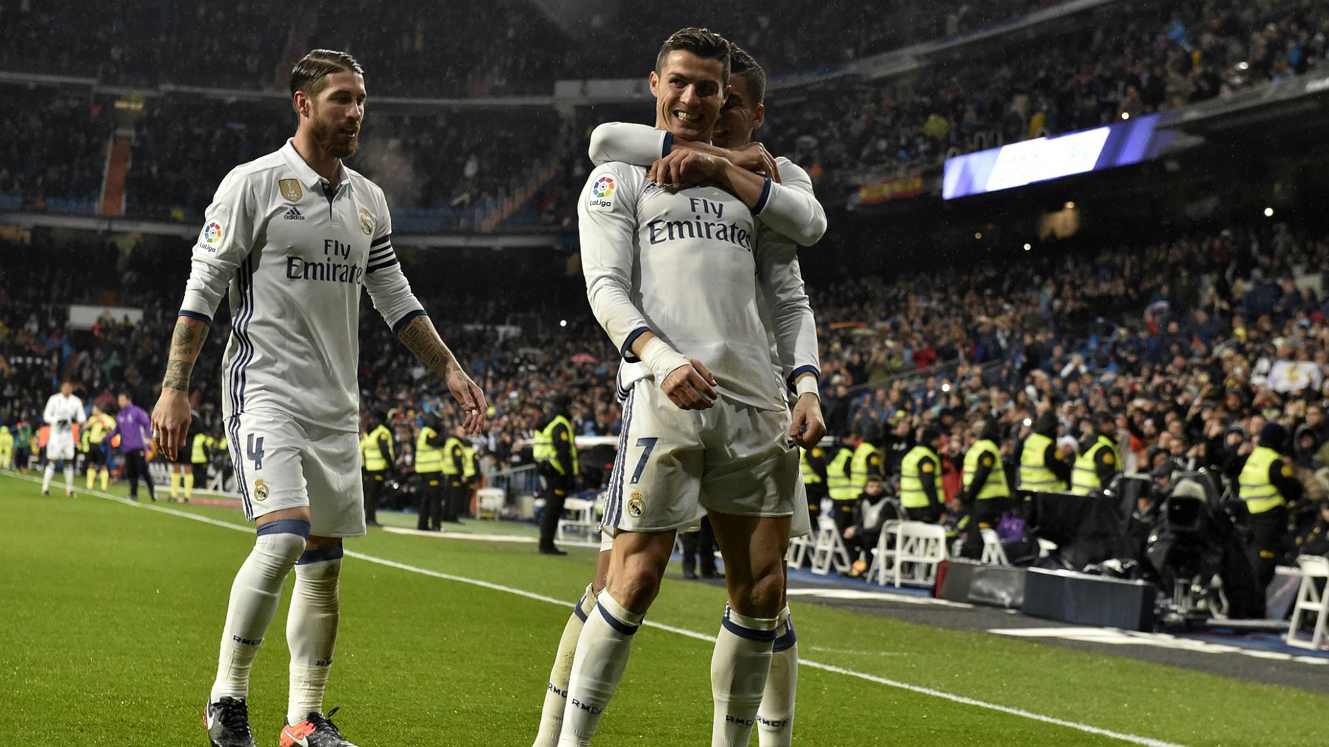 Real Madrid y Manchester United se enfrentan mañana por la Supercopa UEFA