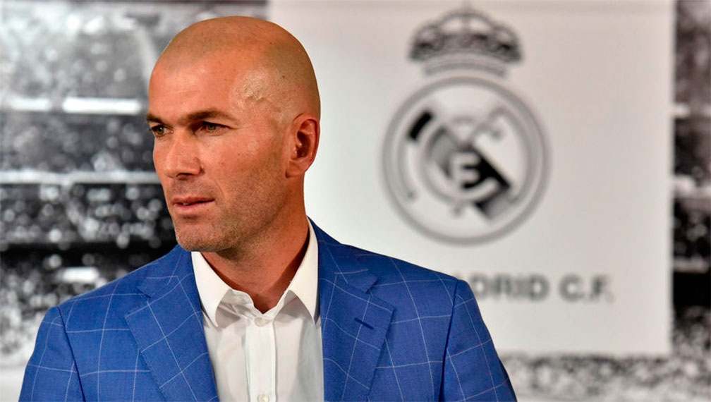 Zinedine Zidane renueva con Real Madrid