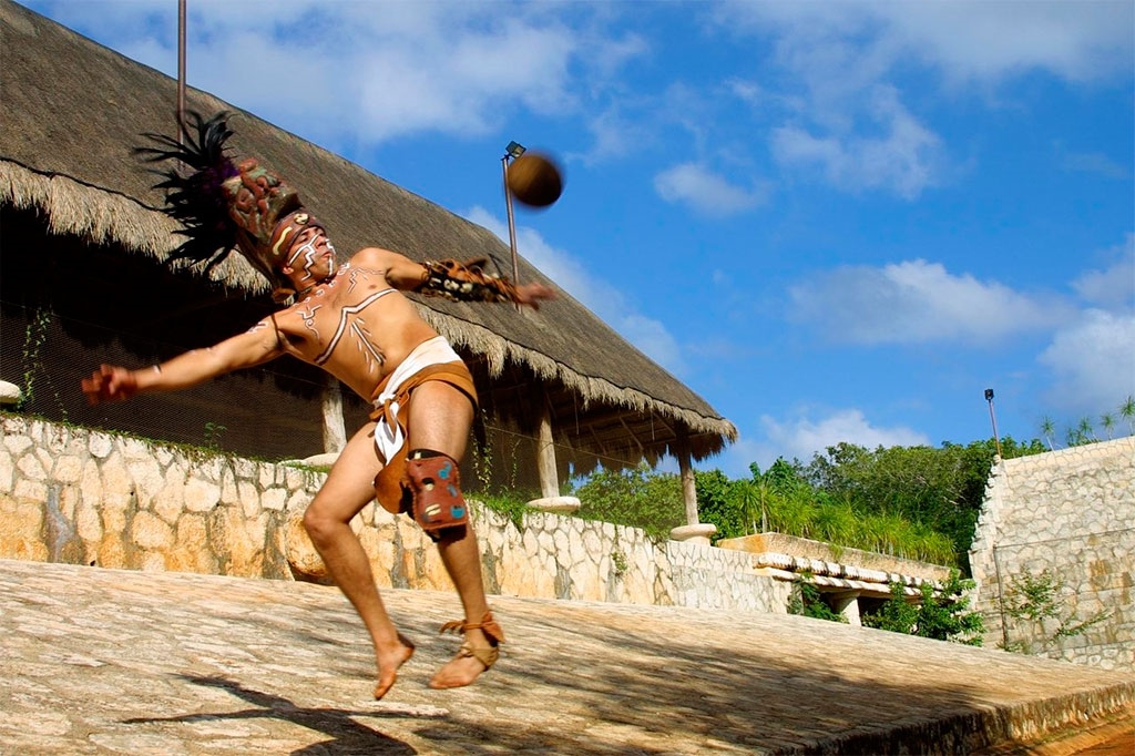 Milenario juego de pelota Maya resurge en El Salvador