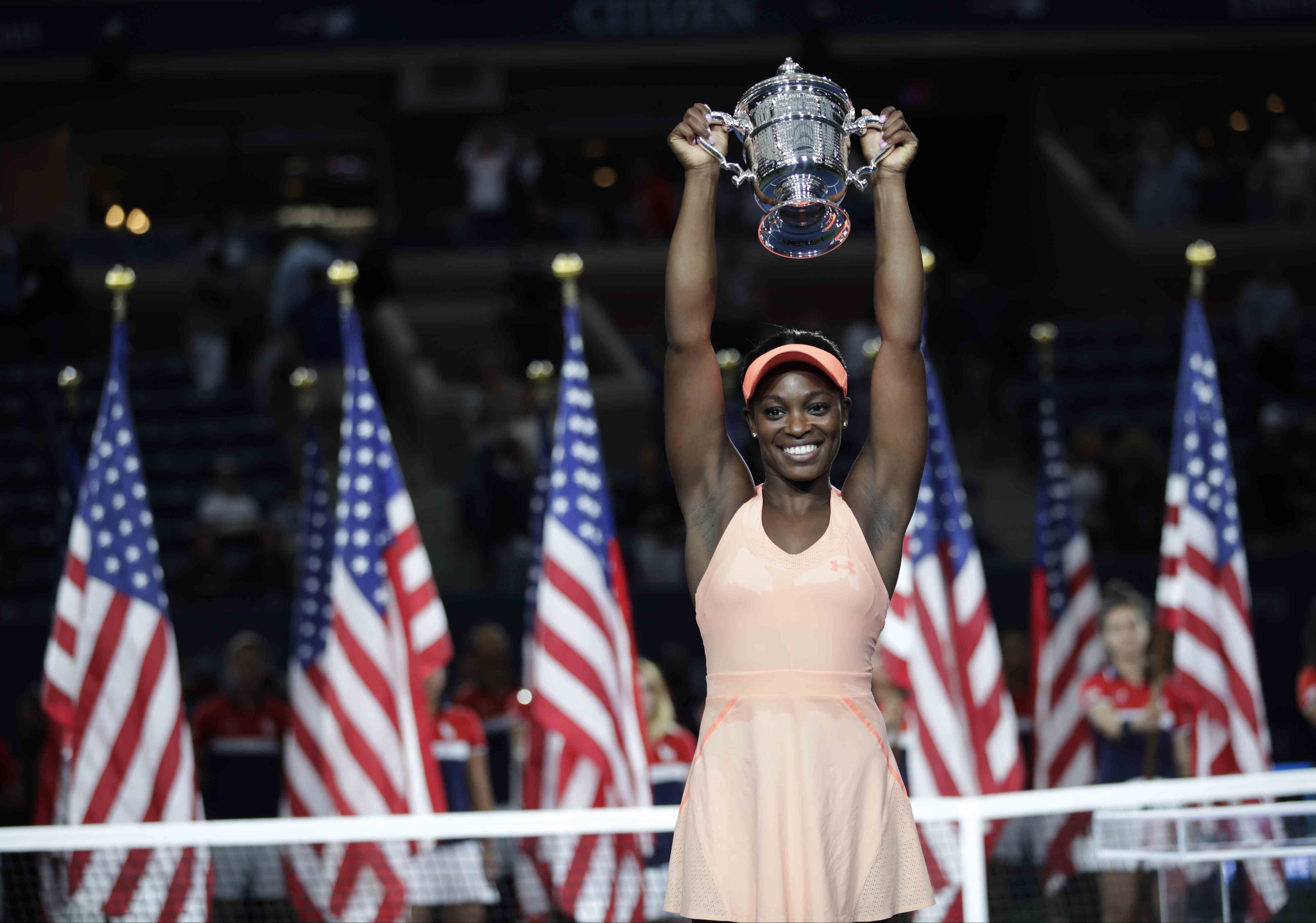 Stephens vence a Keys y gana título de Grand Slam
