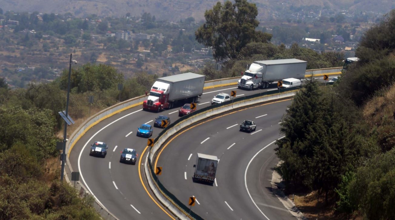 Confirma SCT operación normal de autopistas y carreteras