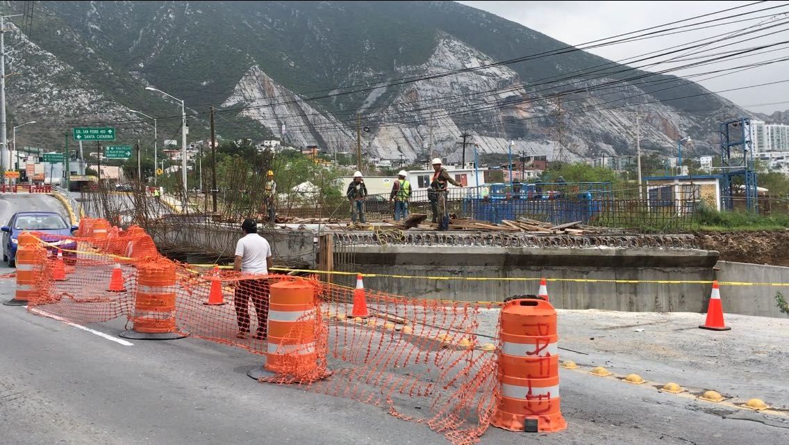 Se quejan de obra en Corregidora