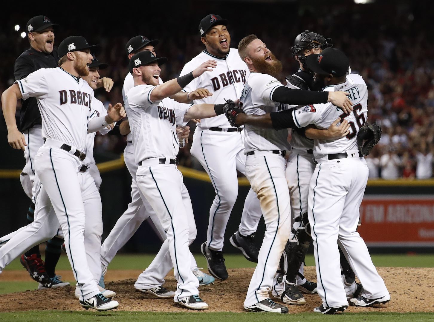 Arizona vence a Colorado y avanza a la serie divisional