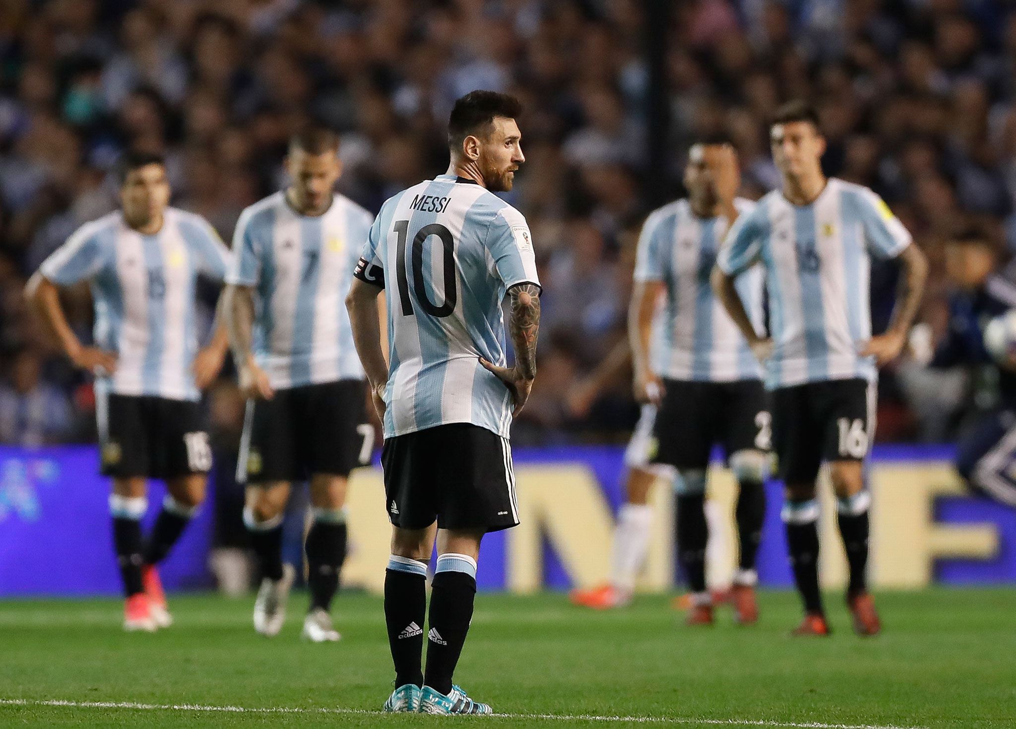 Peligra calificación de Argentina; empata sin goles ante Perú