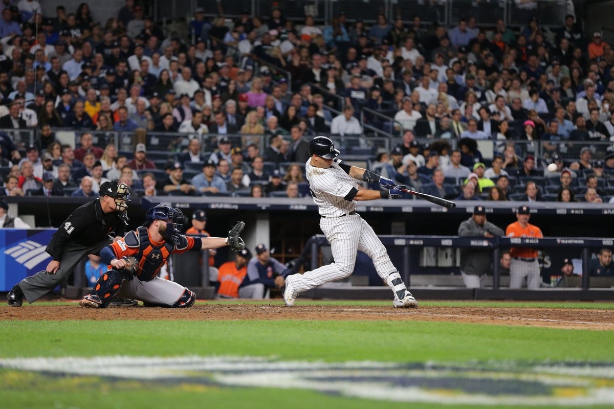 Yanquis descifran a Keuchel y acarician otra Serie Mundial