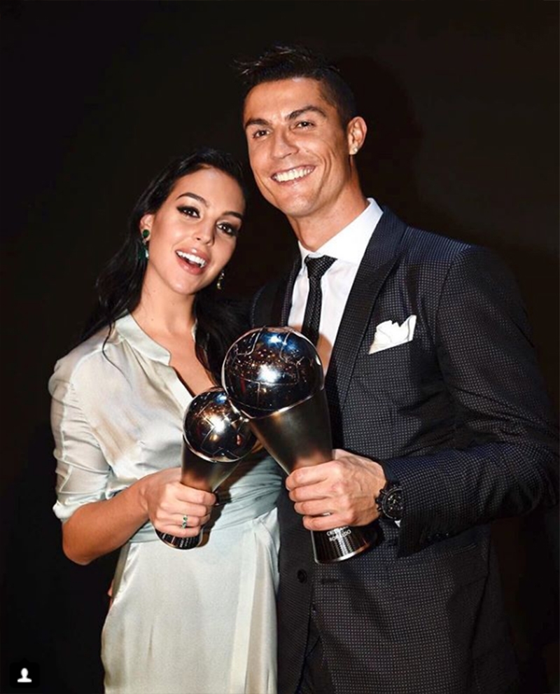 Te amamos campeón, Georgina envía mensaje a Cristiano