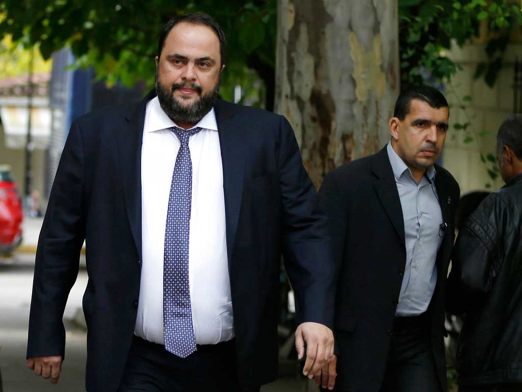Dirigentes de fútbol griego encaran juicio por corrupción