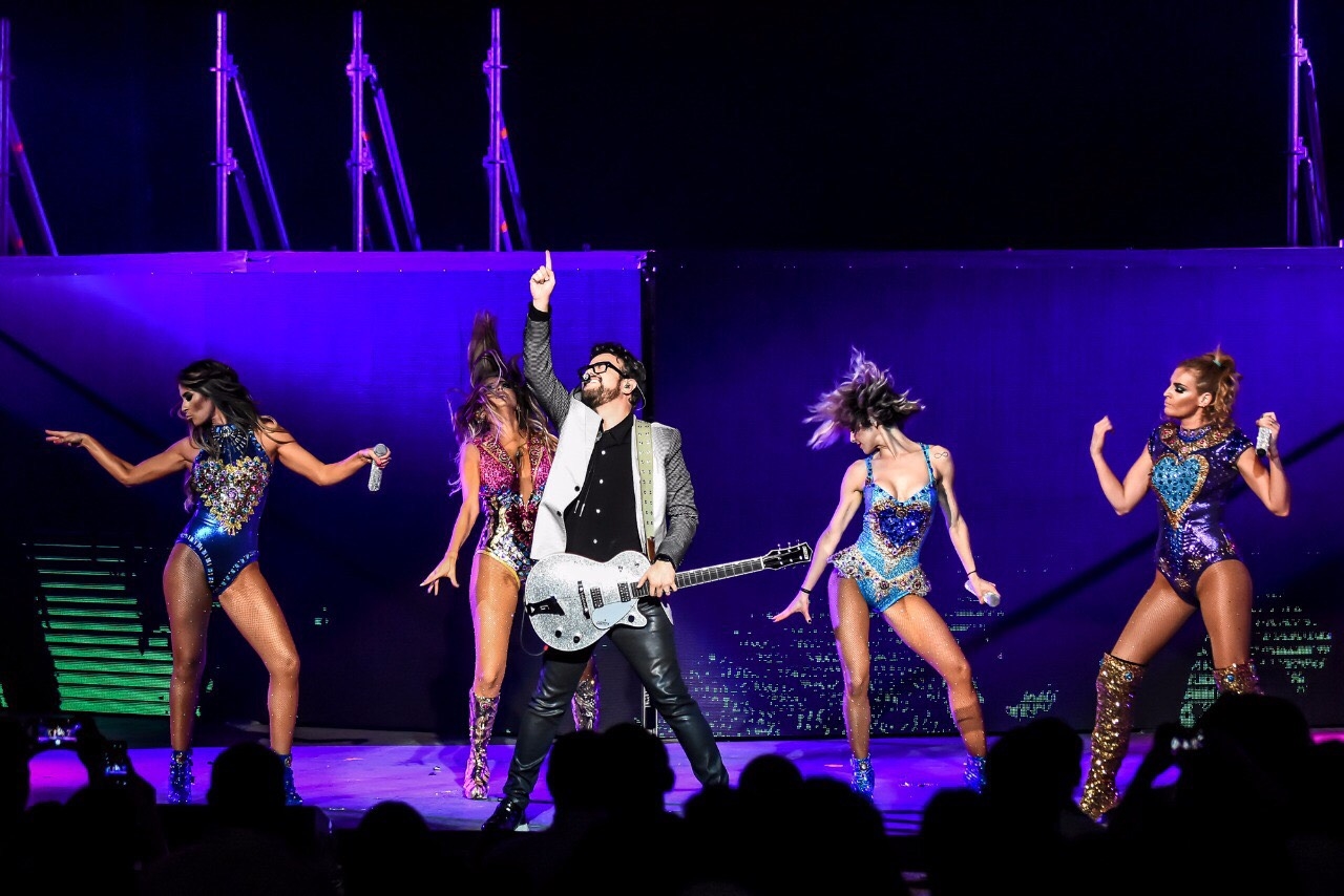 Aleks Syntek se despide del 90s Pop Tour