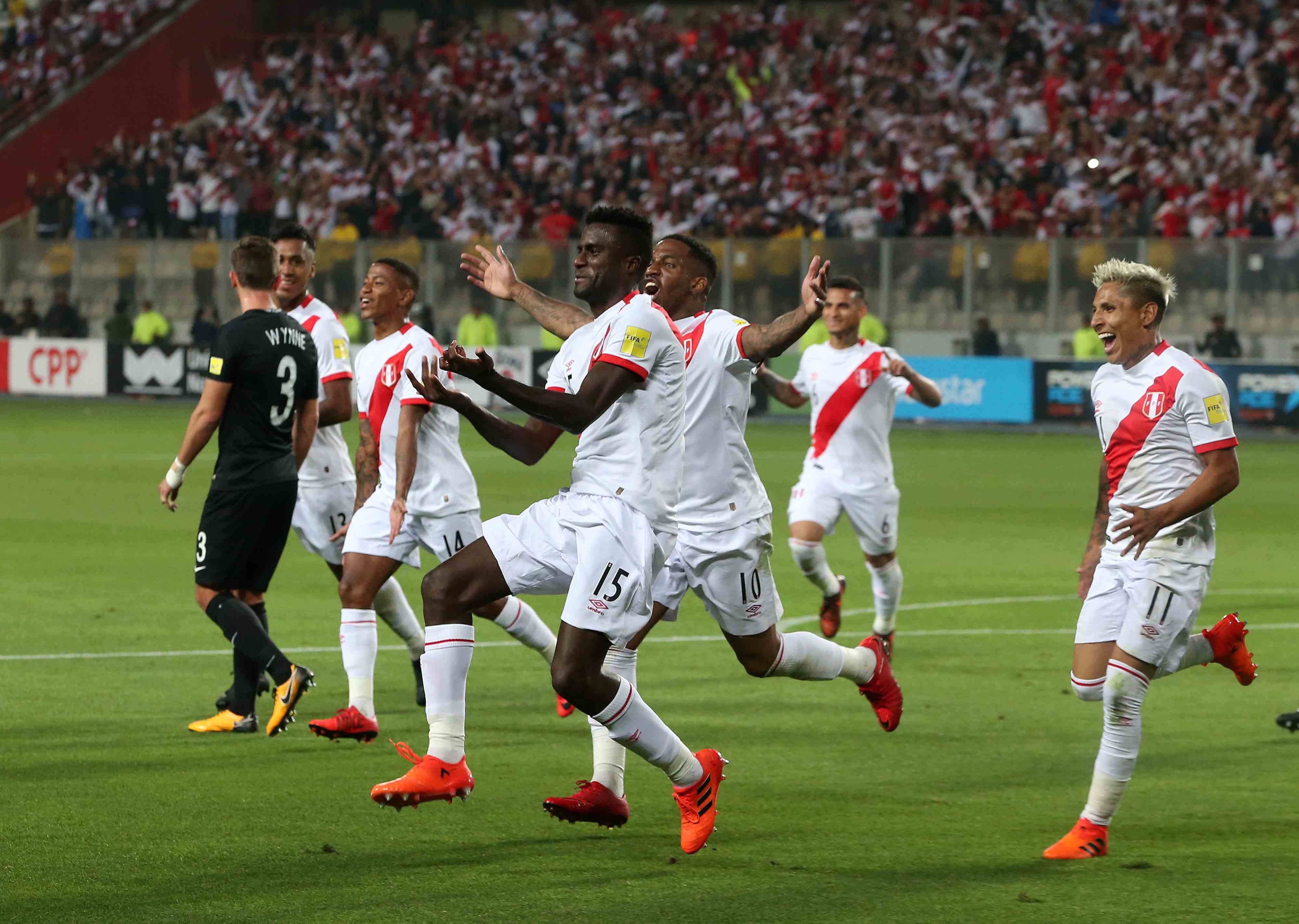 Perú vence 2-0 a Nueva Zelanda y completa lista de clasificados al Mundial de 2018