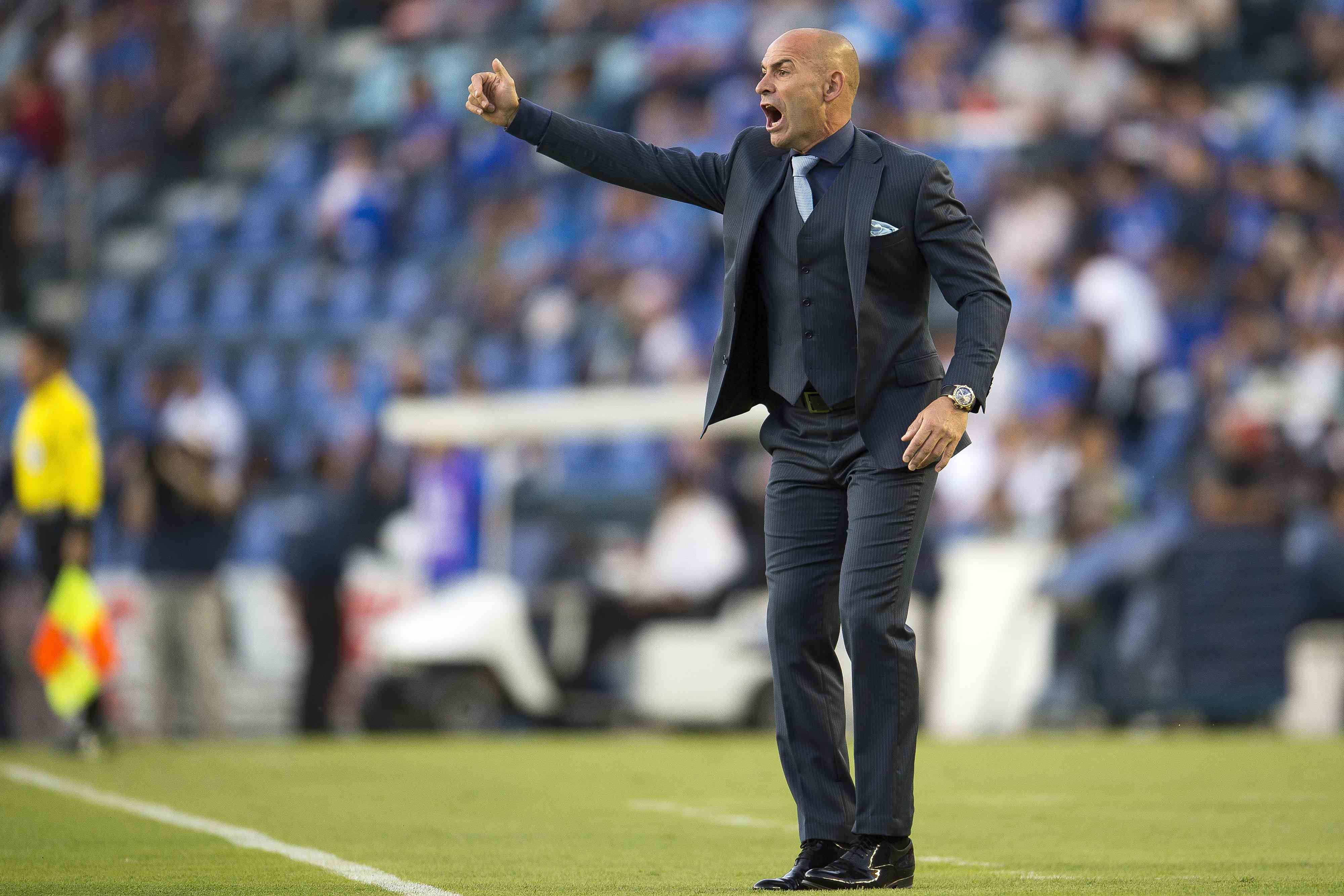 Debemos salir a morirnos valientes, Jémez tras calificación de Cruz Azul