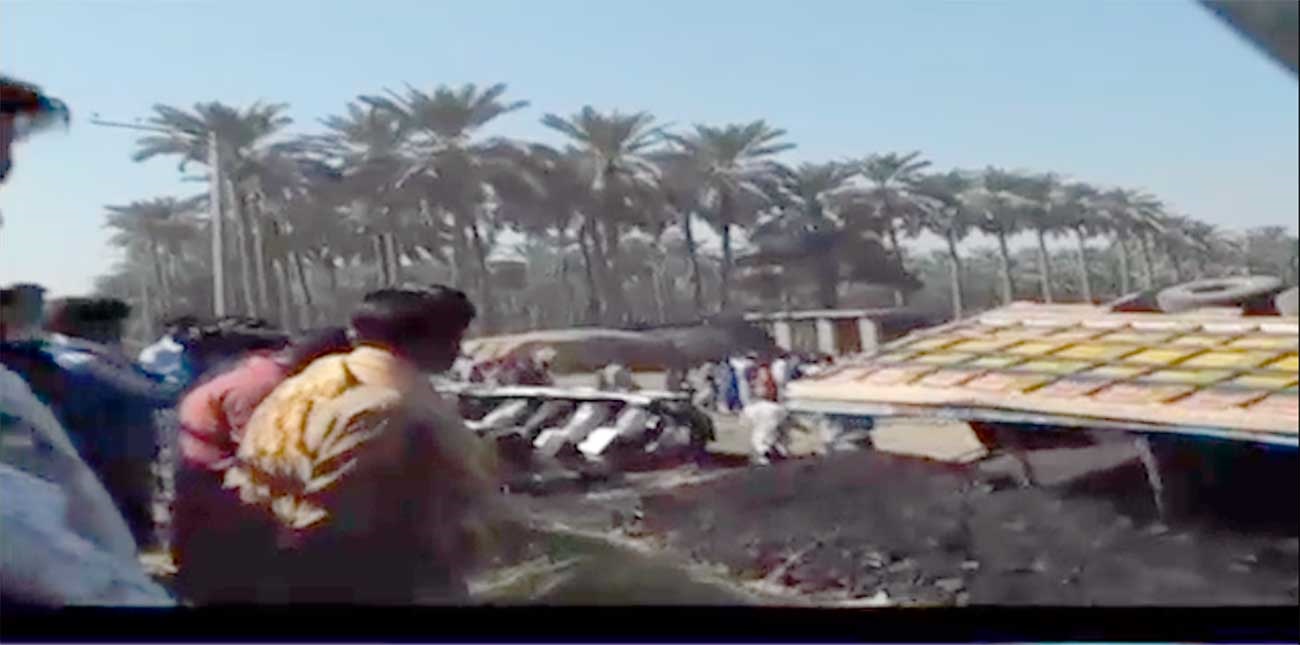 Choque entre furgoneta y camión deja 20 muertos y 6 heridos en Pakistán