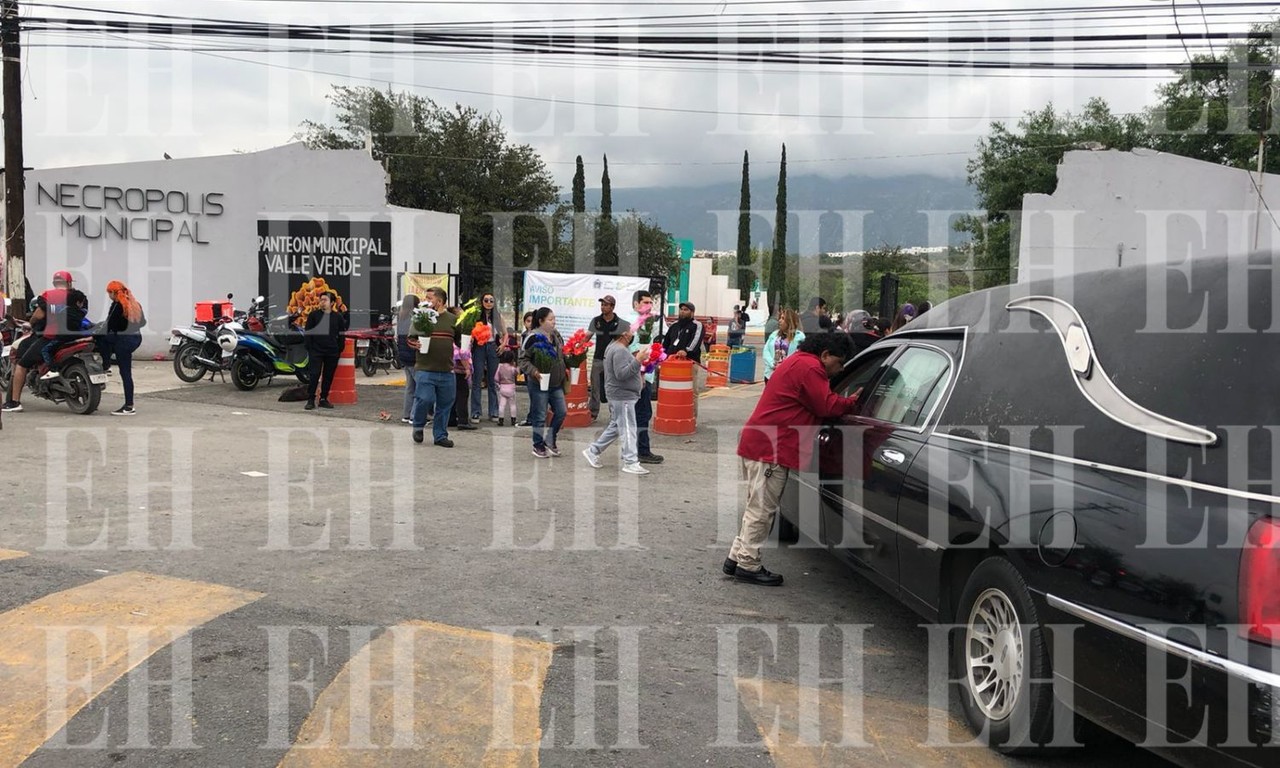 Niegan entierro para víctima de la ruta 232