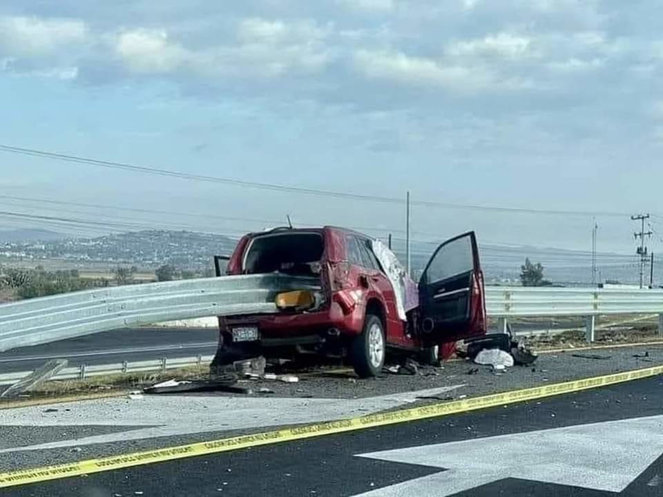Sobrevive bebé en el accidente donde sus padres fallecieron