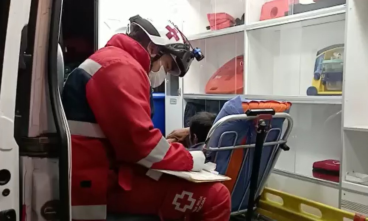 Atropellan a trabajador en Centro de Monterrey