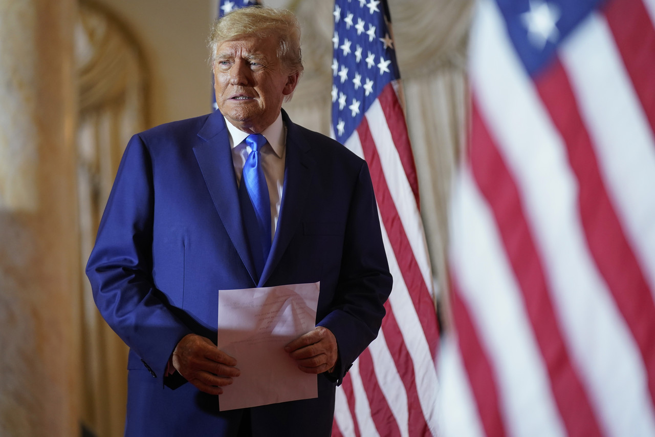 Publican declaraciones fiscales de Trump tras larga lucha