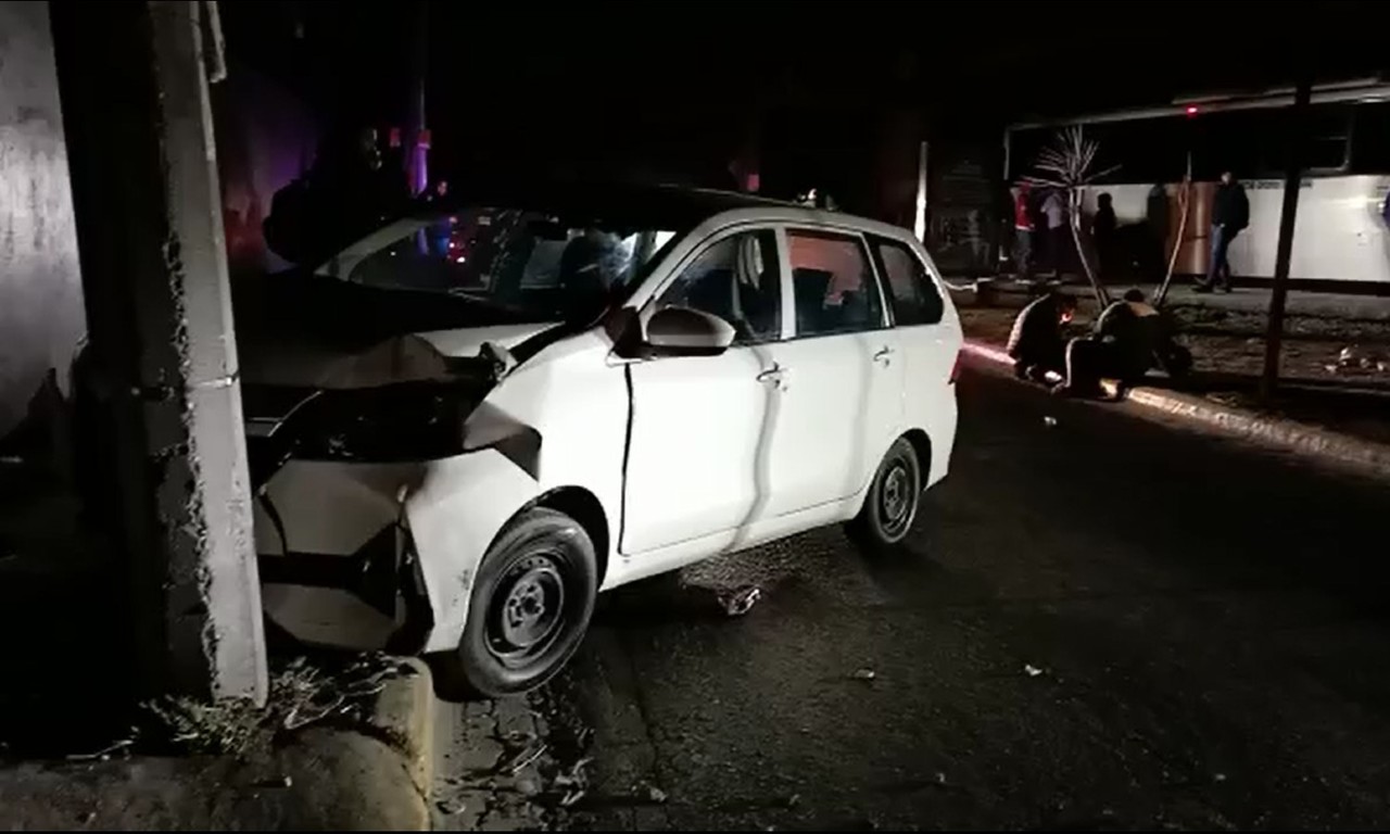 Atropellan a peatón en Guadalupe; esperaba el camión