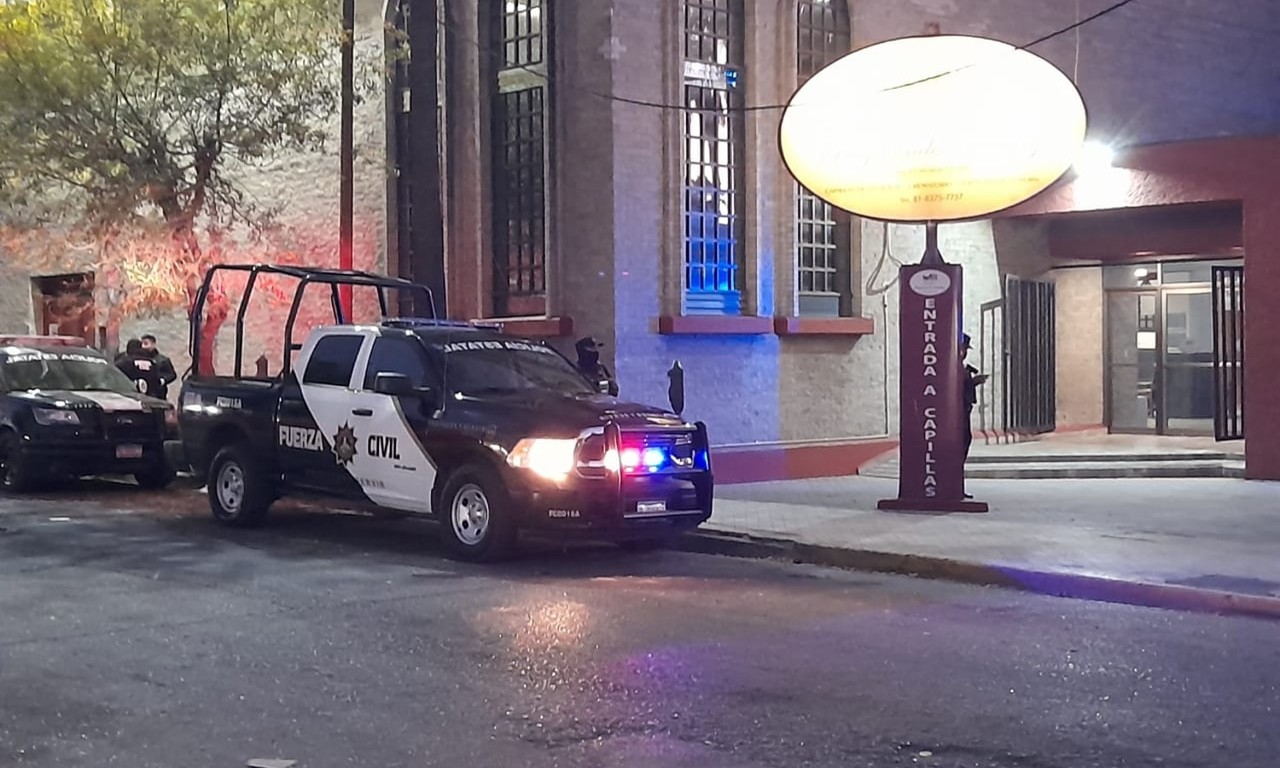 Velan a dos elementos de Fuerza Civil en Monterrey