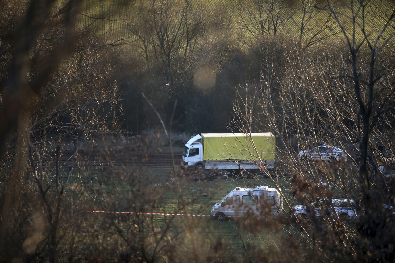 Detienen a involucrados en muerte de 18 migrantes en camión
