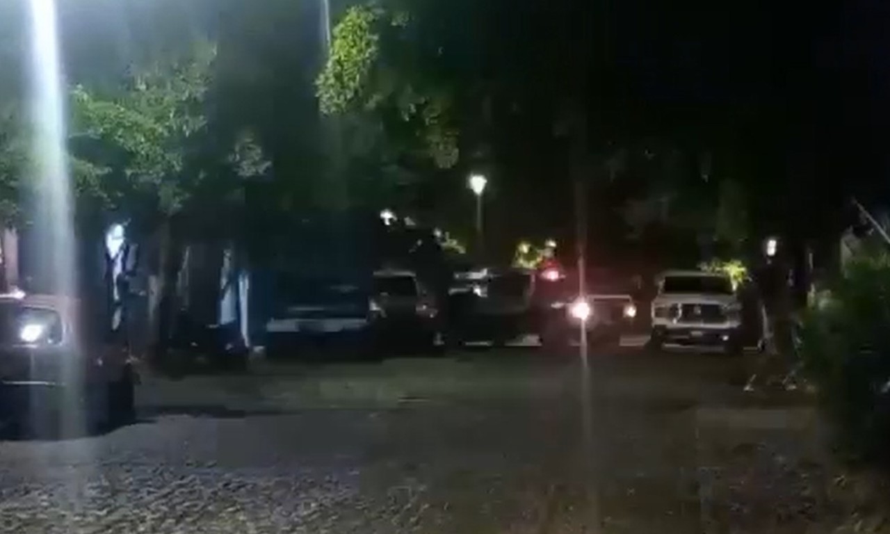 Persiguen y ejecutan a conductor en zona Cumbres
