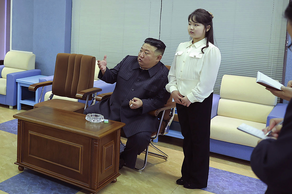 Anuncia Corea del Norte que completó desarrollo de satélite