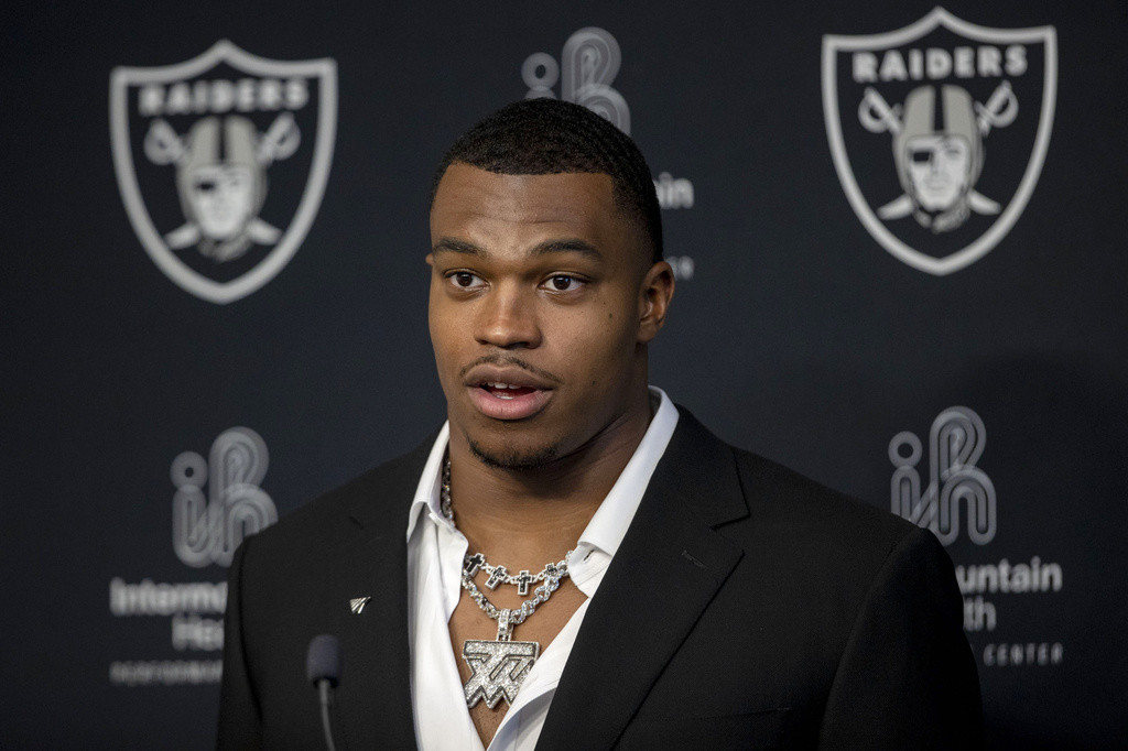 Raiders firman a Wilson para primera ronda del Draft