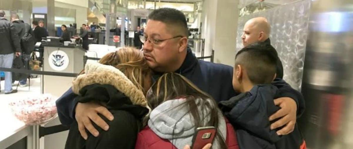 Deportan a mexicano, tras vivir 30 años en EUA