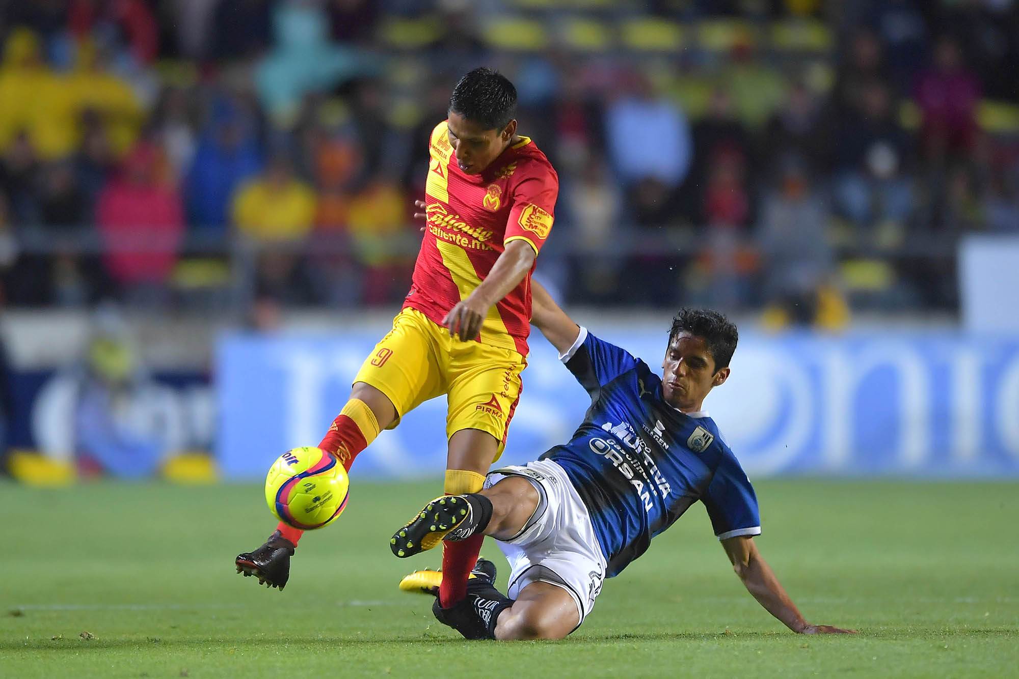 Monarcas le arrebata la victoria a los Gallos