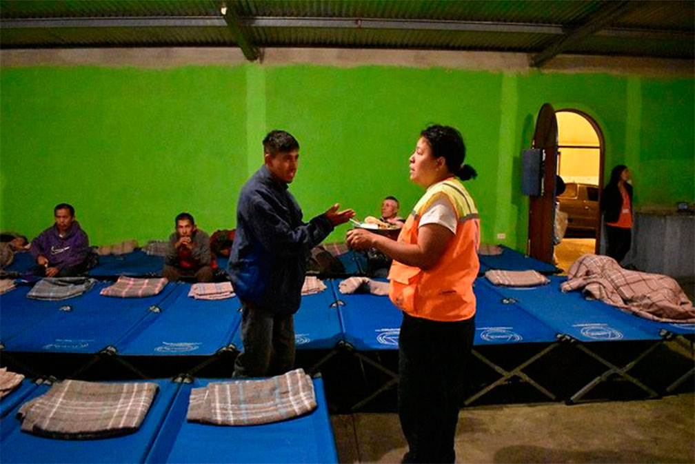 Frío manda a personas a albergues en Guatemala