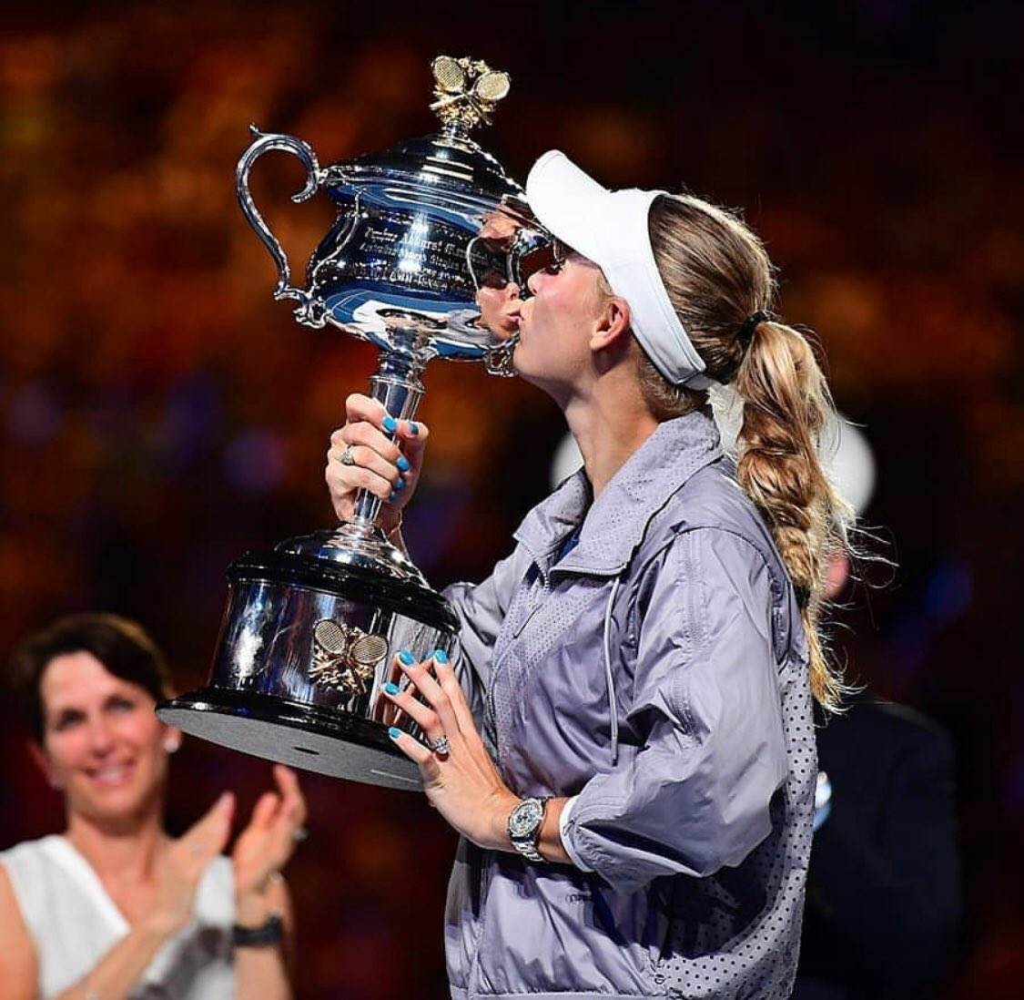 Caroline Wozniacki es la grande de Australia
