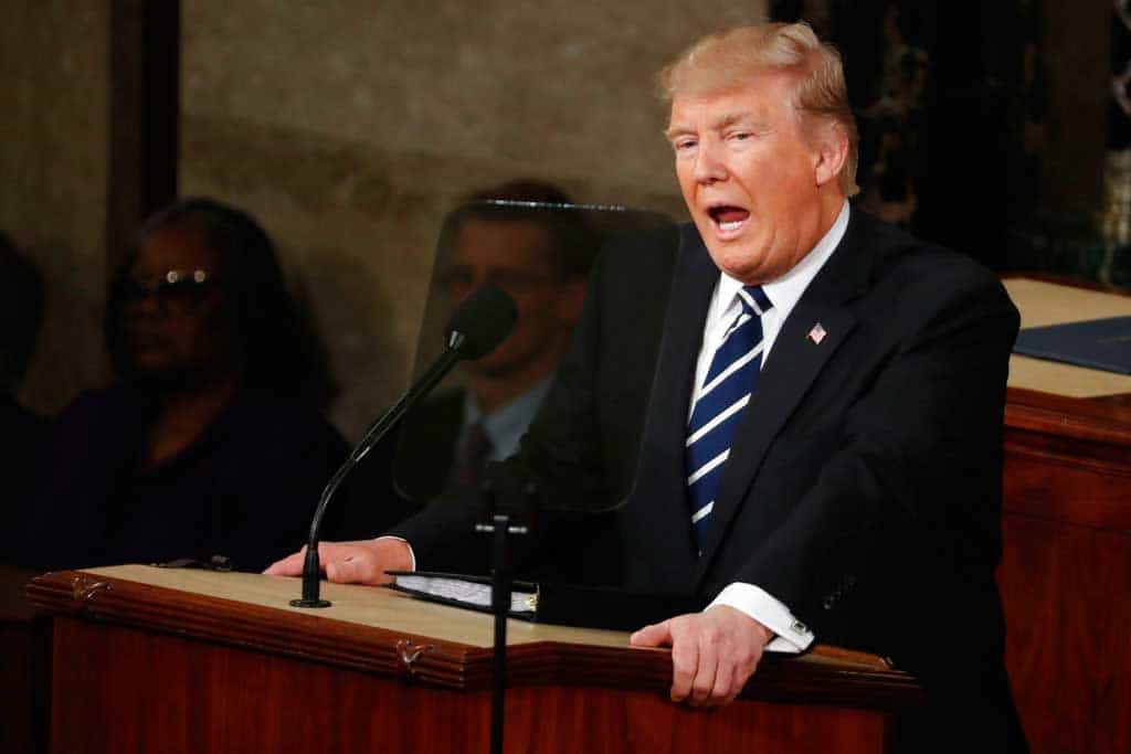 Trump hizo declaraciones agraviantes contra inmigrantes: Juez NY