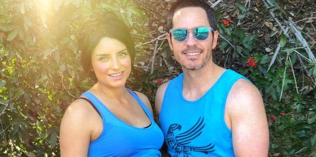 Aislinn Derbez celebra con tierna foto el primer mes de su hija