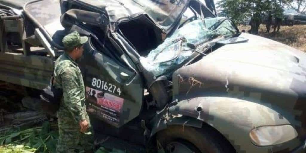 Se vuelcan soldados en Veracruz