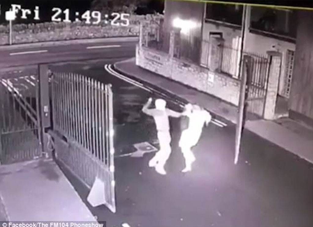 Mujer se resiste a un asalto y la apuñalan en múltiples ocasiones